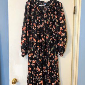 Old Navy Long-Sleeve Fit & Flare Smocked Midi Dress Black & Floral Size Small